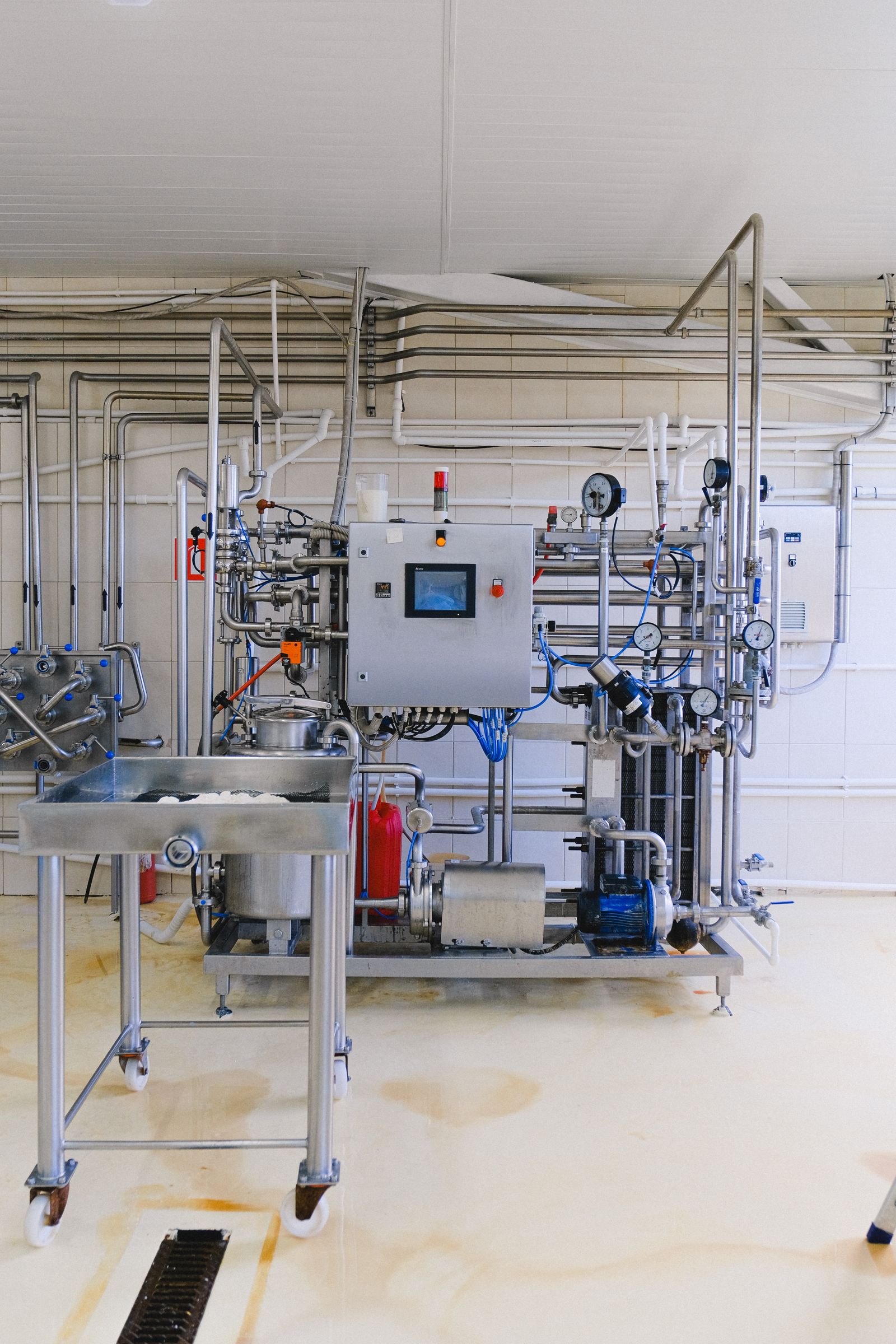Industrial rubber seals and gaskets used in Gulf climate plant maintenance